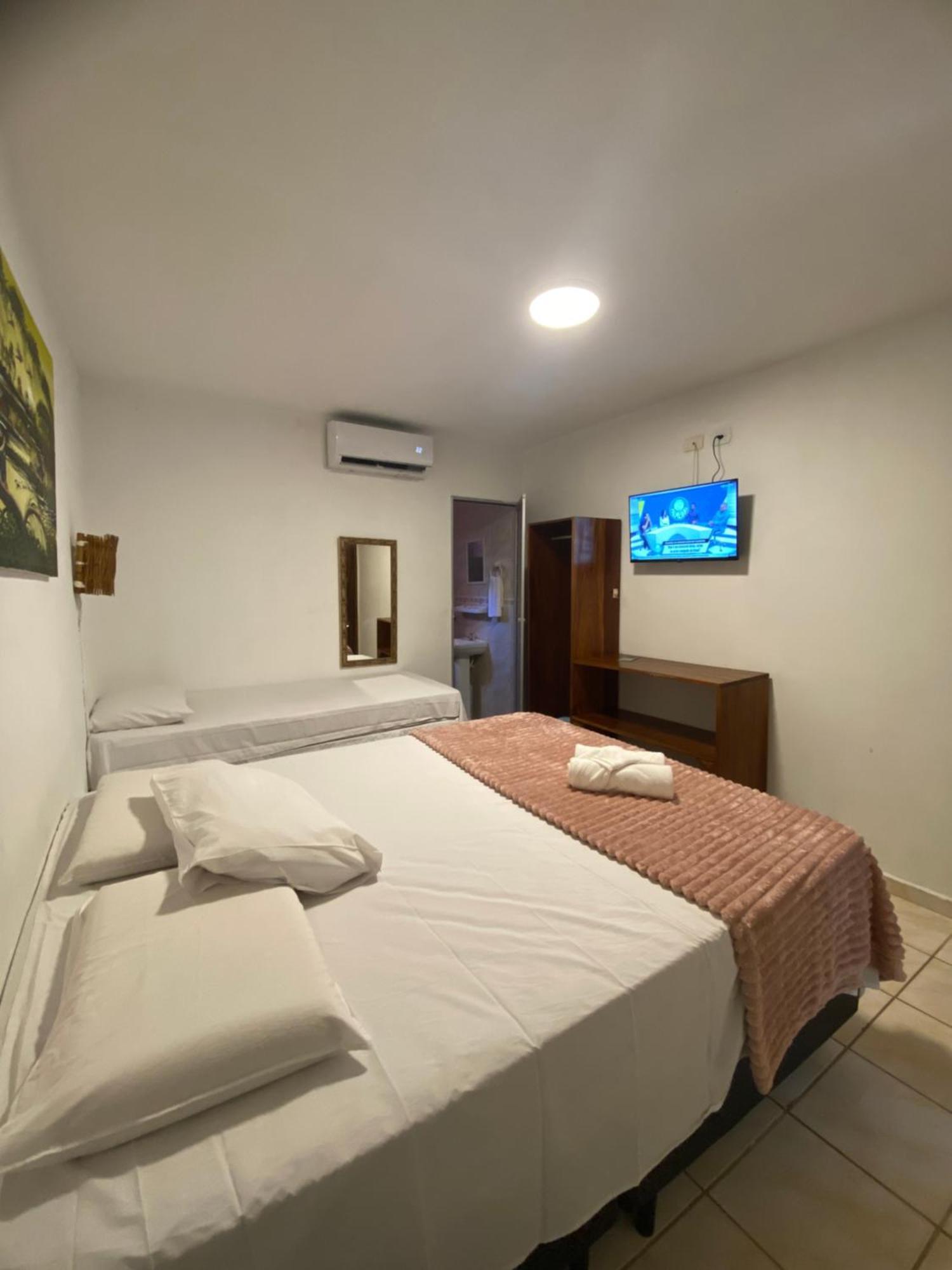 Pousada Boa Esperanca Beach Порту-де-Галиньяш Экстерьер фото